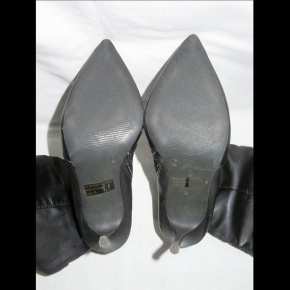 SOLD - Wild Diva Lounge "Giselle" Black US 9 Pointed Toe Knee High Heel Boots - Picture 9 of 11
